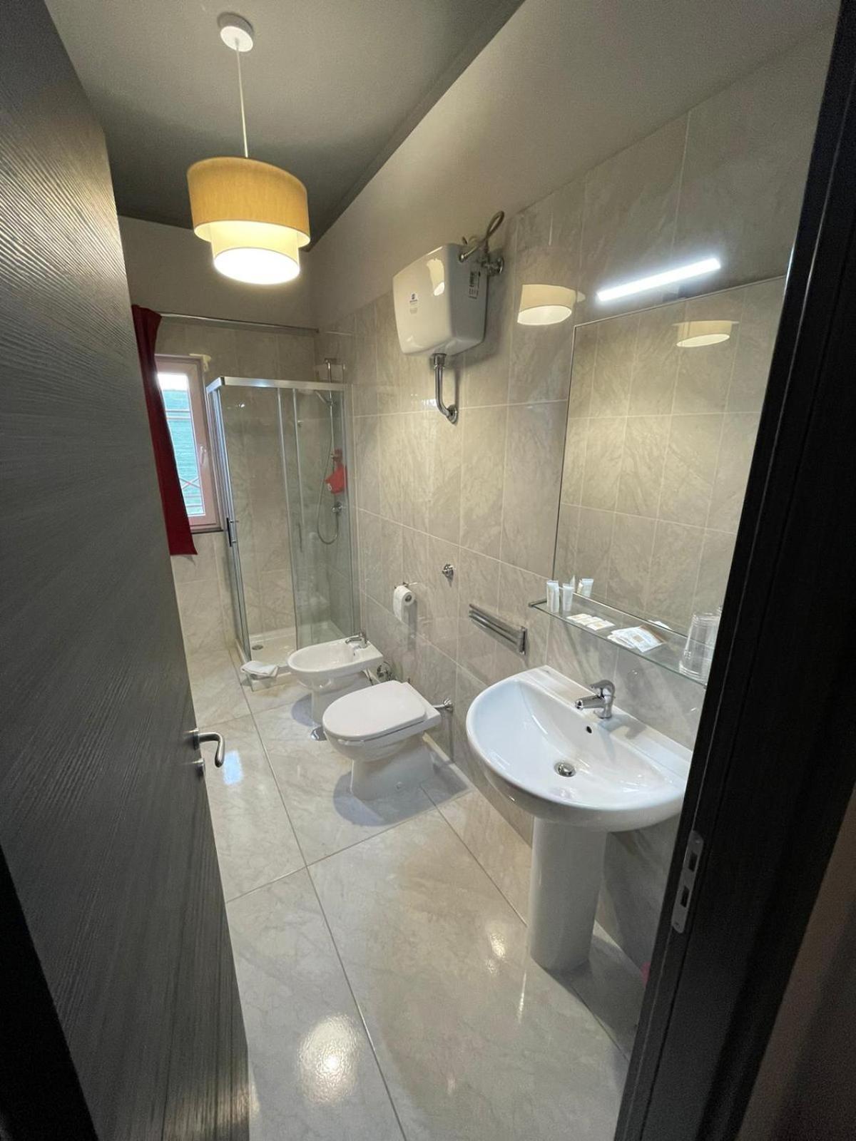 Bed & Breakfast L'officina - San Cataldo *